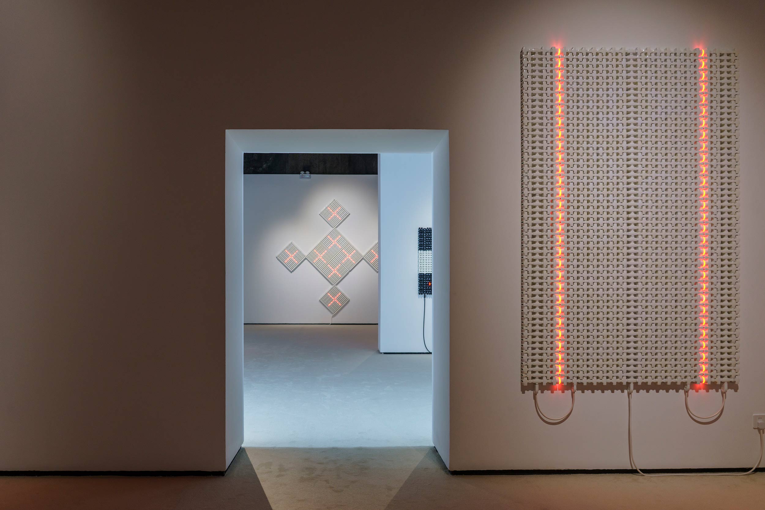 Electricity becomes transcendent in Shay Frisch’s China debut