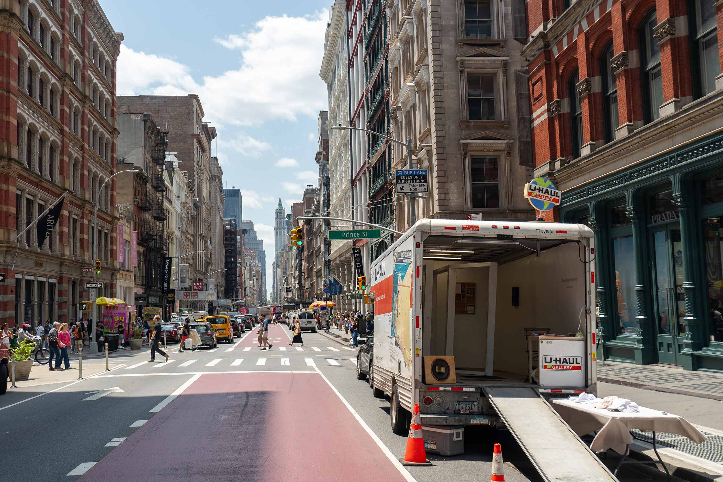 Out with the old guard: U-Haul Gallery breaks the mold