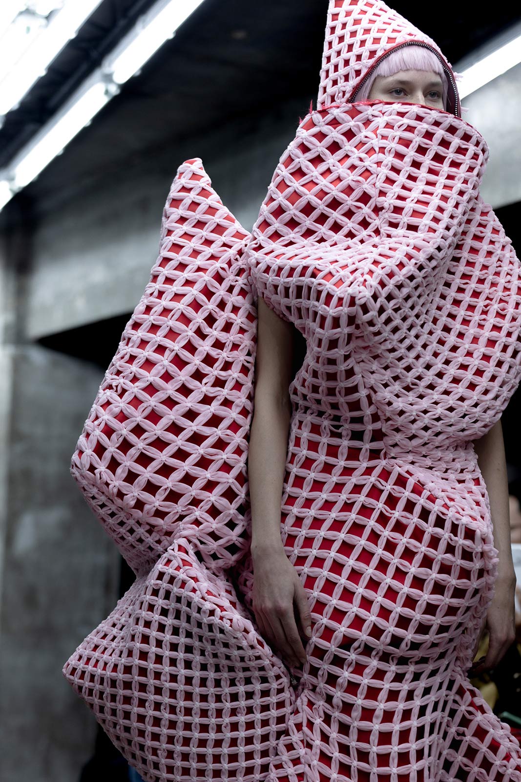 Whimsy by way of distortion in Comme des Garçons SS26