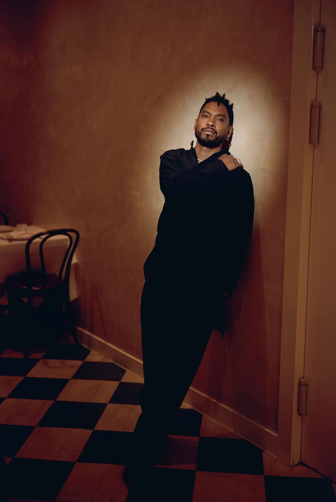 After eight years in the wilderness, Miguel is reborn in ‘CAOS’